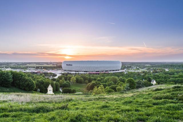 西甲联赛拉科鲁尼亚与塞维利亚的裁判执法分析